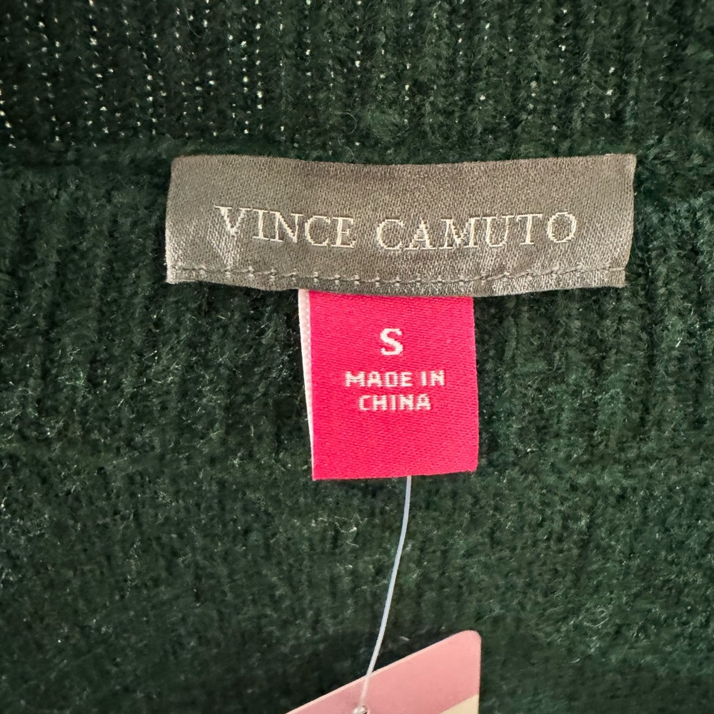 Vince Camuto Forest Green Sweater with Gold Peace Motif - Picture 6 of 8